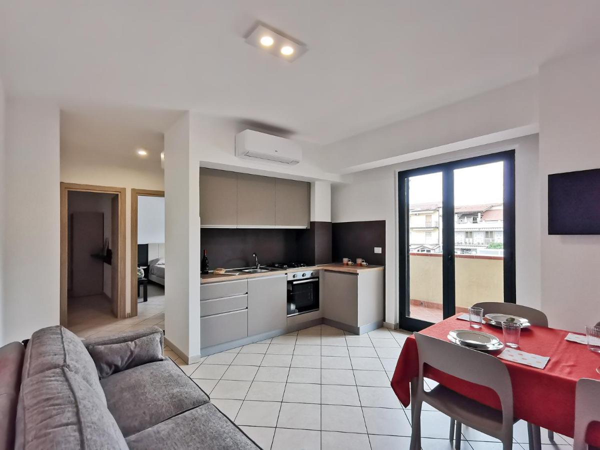 Magico Apartments - 450M Dalla Spiaggia Capo dʼOrlando Eksteriør bilde