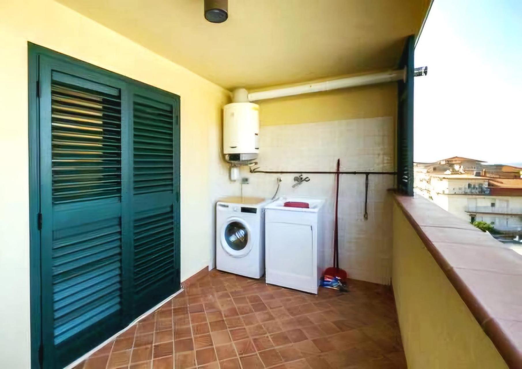Magico Apartments - 450M Dalla Spiaggia Capo dʼOrlando Eksteriør bilde