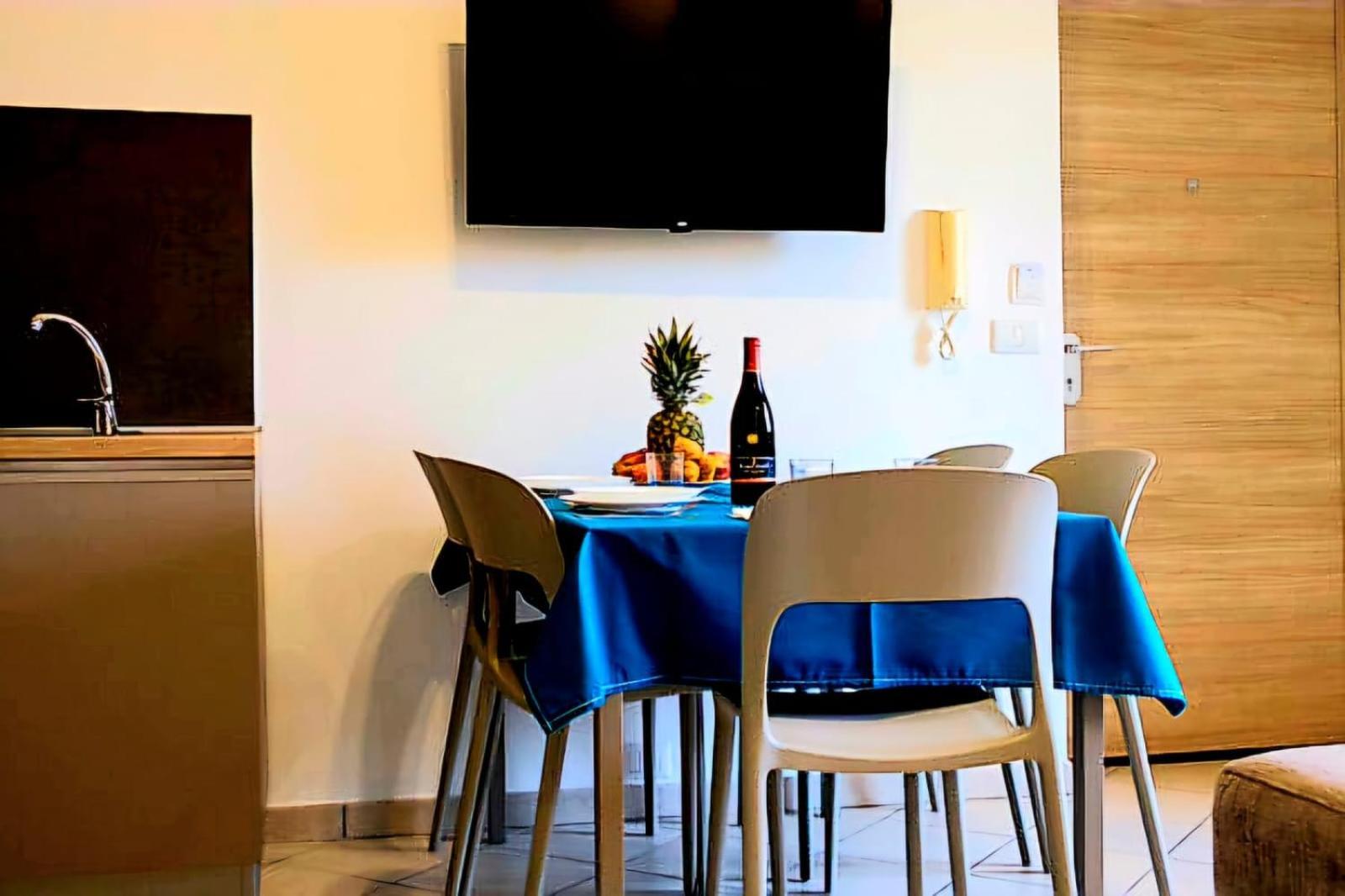 Magico Apartments - 450M Dalla Spiaggia Capo dʼOrlando Eksteriør bilde